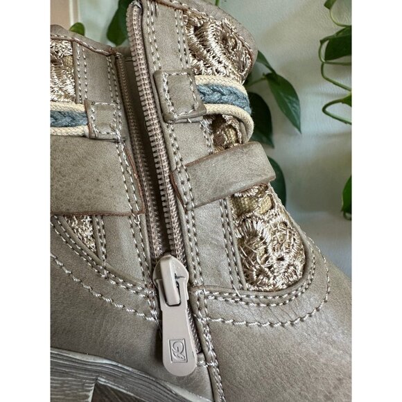 Extreme Tan Lace Ankle Boots with Studded Strap – Women’s Size 5 - Picture 12 of 12